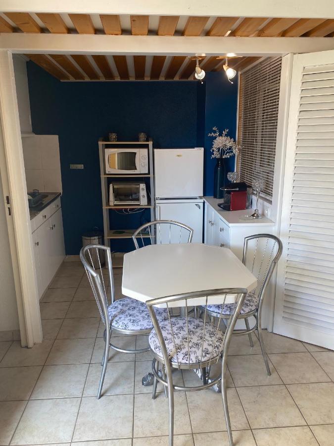 Joli Appartement Mezzanine Avec Parking La Roquille Agde Kültér fotó