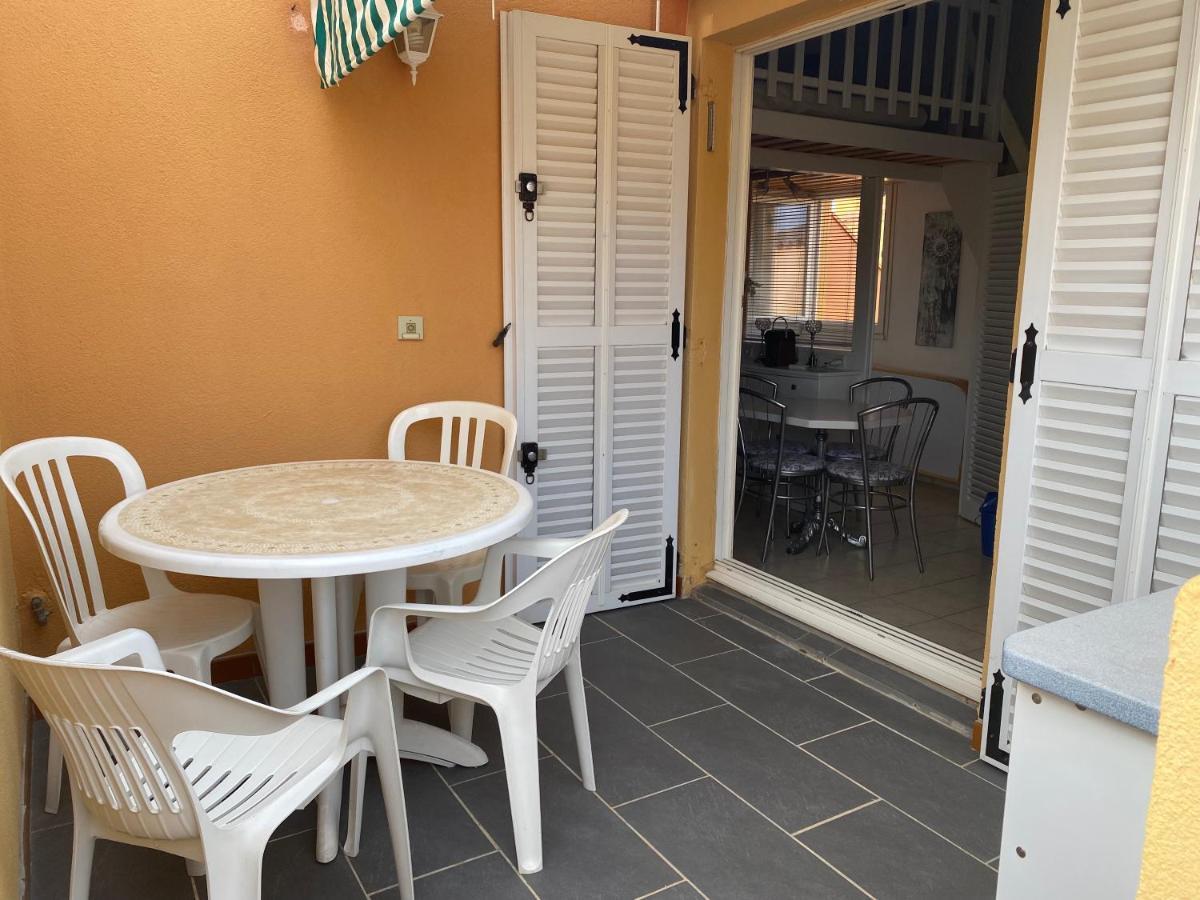 Joli Appartement Mezzanine Avec Parking La Roquille Agde Kültér fotó