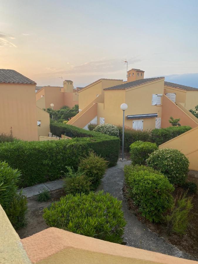 Joli Appartement Mezzanine Avec Parking La Roquille Agde Kültér fotó